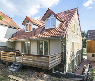 Moderne 4-Zimmer Wohnung im Grünen mit Terrasse und Garten - Photo 3