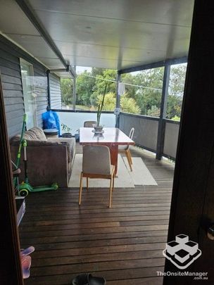 Unfurnished 3 Bedrooms Unit $690pw for Rent ( Bill Included) - Photo 1