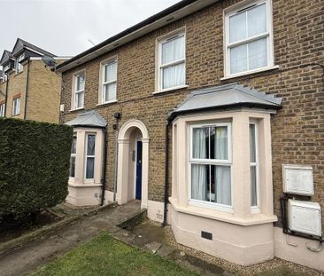 Studio to rent - Photo 6