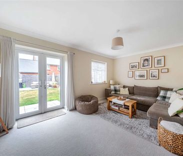 An extremely well presented 3 bedroom semi detached home to rent, t... - Photo 6