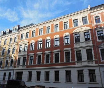 CONNEWITZ! Toll geschnittene 2-Raum Whg. Bad mit Fenster, Dachbox - Photo 6