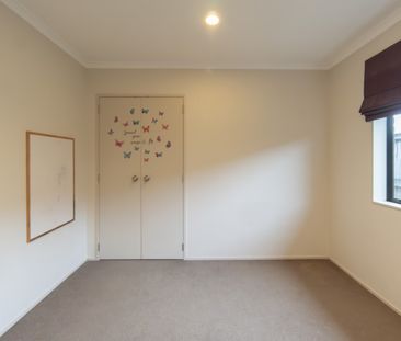 Four Bedroom Family Home - Photo 5