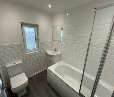 Heol Catwg, Neath, SA10 - Photo 2