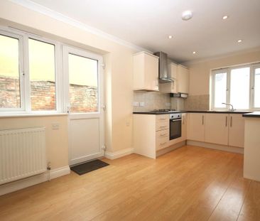 3 bedroom detached house to rent - Photo 5