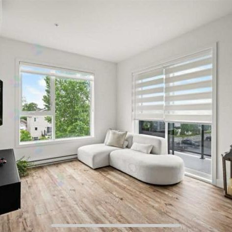 Condo a louer - Photo 2