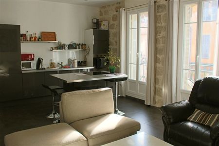 Location Appartement 3 pièces 66m² NICE 06000 - Photo 5