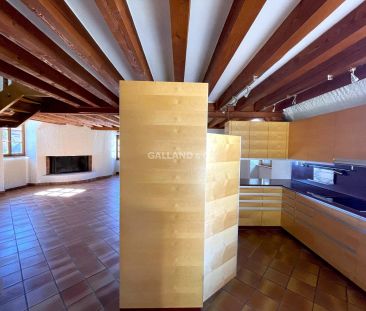 Un appartement de 3.5 pièces en duplex avec une grande terrasse - Photo 3