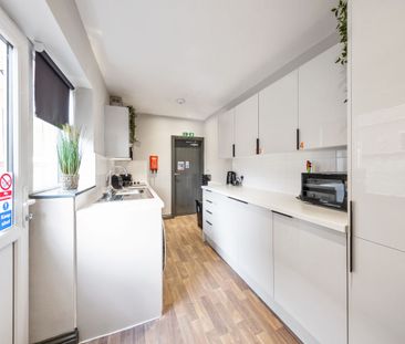 Aston Road, Nuneaton, CV11 5EJ - Photo 5