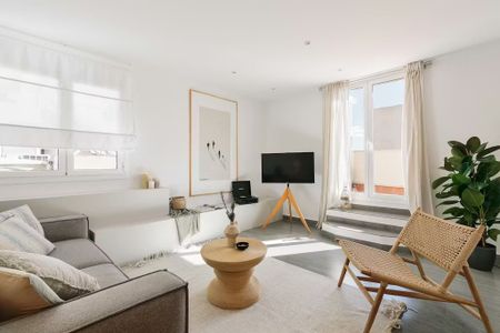 Carrer Gran de Gràcia, Barcelona, Catalonia 08012 - Foto 2