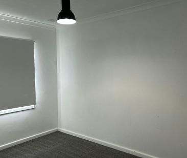 8 Oleander Crescent - Photo 4