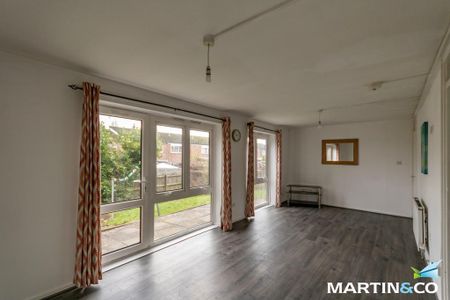 1 bedroom ground floor maisonette to rent - Photo 2