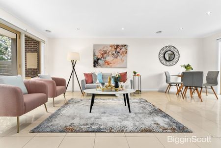 Comfortable and Convenient Unit with Modern Features - Photo 4