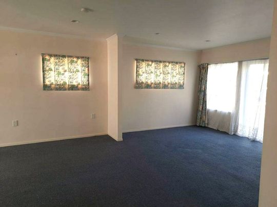 Greenwoods Corner - Photo 1