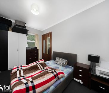 Versatile Property in a Prime Lindisfarne Location - Photo 5