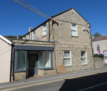 3 bedroom semi-detached house to rent - Photo 4