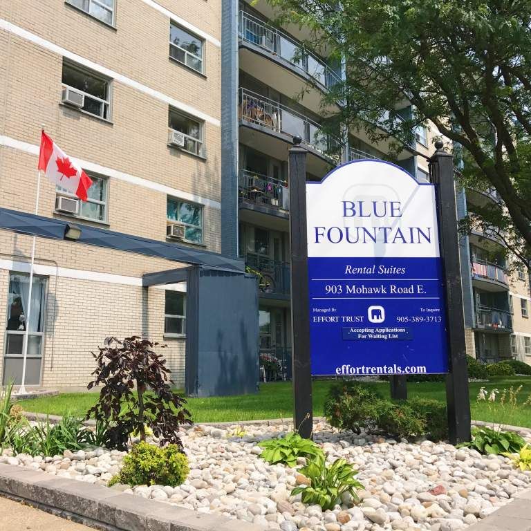 Blue Fountain Apartments - Photo 1