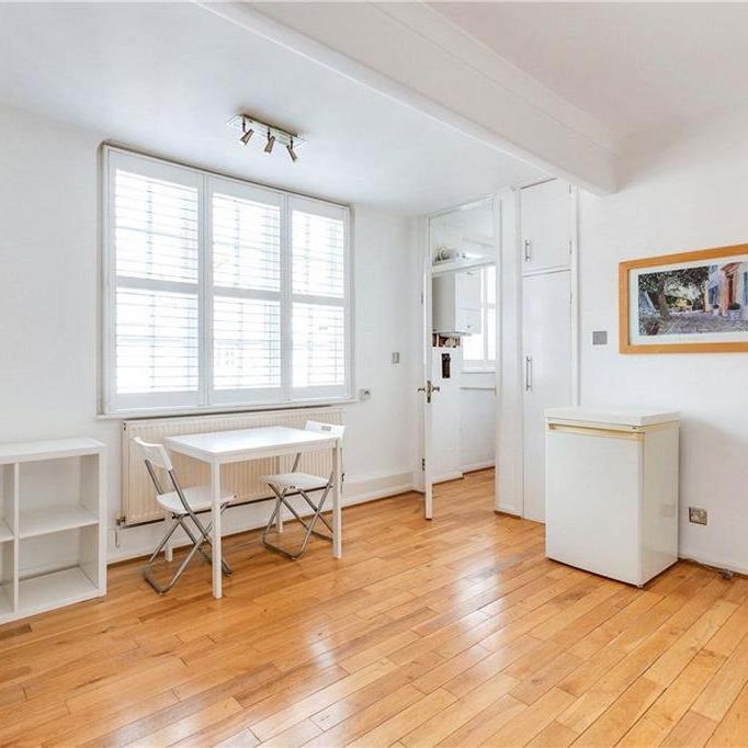 Studio to rent - Photo 1