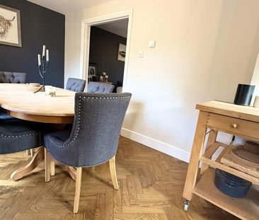 3 bedroom detached house to rent - Photo 3