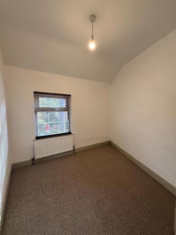 4 Brook Street, Holywood, BT18 9BB - Photo 2