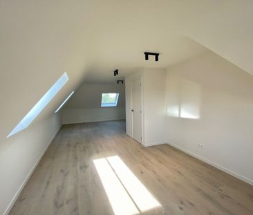 Recente instapklare woning met 3 slaapkamers - Photo 1