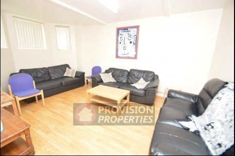 Student Houses in Leeds - Photo 1