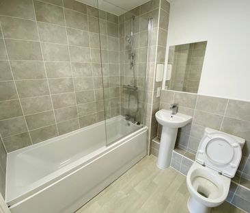 2 Bed Flat, Berrington Place, B5 - Photo 4