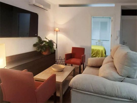 Apartamento de alquiler en Calle Évora, 7, El Cerro - Photo 1