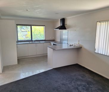 Big Family Fun - Photo 6