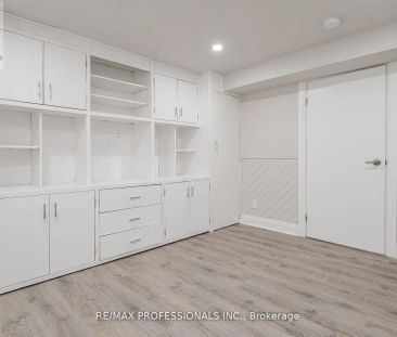 364 RATHBURN ROAD - Photo 4