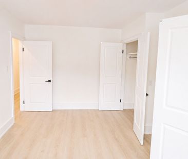 For Lease - 810 Bloor Street Unit# 200, Toronto, Ontario - Photo 2