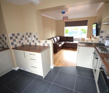 6 bedroom flat share to rent - Photo 6