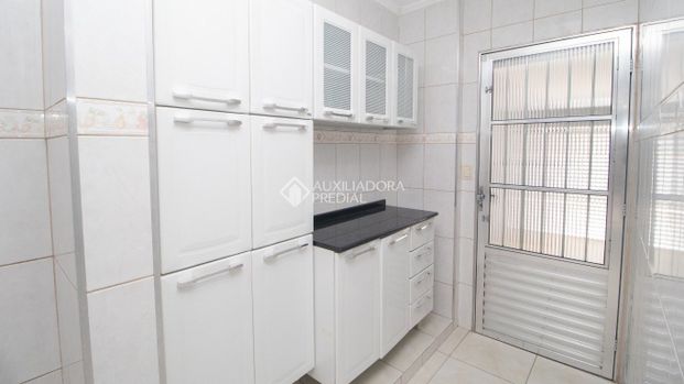 Casa com 3 quartos e 141m² para alugar em Rudge Ramos, São Bernardo do Campo. - Photo 1