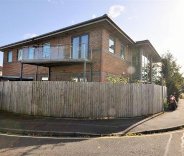 Endeavour House, George Cayley Drive, York - Photo 4