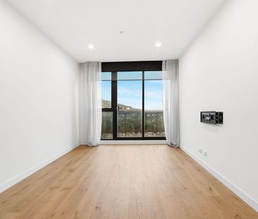 208/12 Thomas Holmes Street, Maribyrnong VIC 3032 - Photo 1
