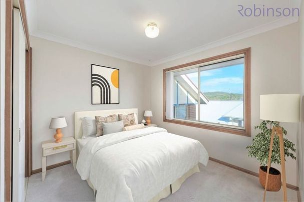 Spacious three bedroom townhouse in a beachside suburb - Photo 1