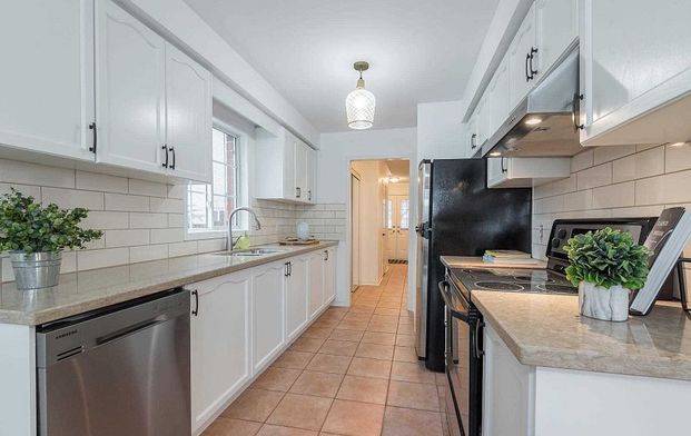 For Lease - 55 Frank Johnston Road, Caledon, Ontario - Photo 1