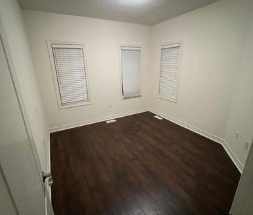 For Lease - 3365 Stoney Crescent, Mississauga, Ontario - Photo 6