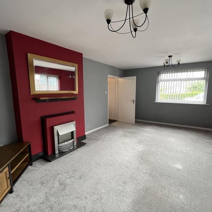 2 bedroom detached bungalow to rent - Photo 1