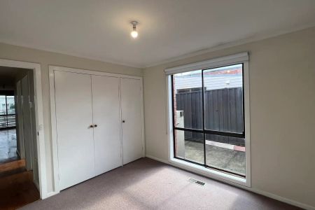 “Private Front Unit - Top Location!” - Photo 4