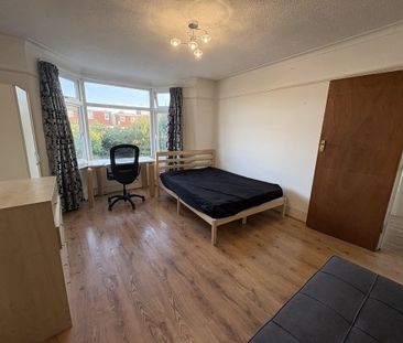 House share to rent - Photo 6