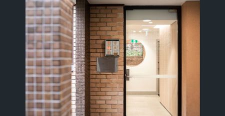 Superbly Presented Two Bedroom Apartment! - Photo 3