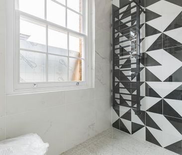 4 bedroom semi-detached house to rent - Photo 5