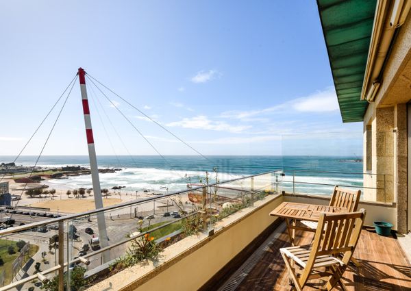 Apartamento T5 com vista mar em Matosinhos Sul