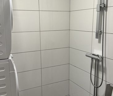 Alice Tegnérs väg, Tullinge - Foto 2