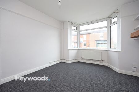 3 bed terraced house to rent in Water Street, Stoke-on-Trent, Staffordshire - Photo 5