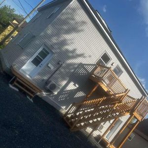 GRAND 5 1/2 à louer à Magog ( Triplex ) 1er août - Photo 2