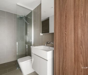 Sophisticated Gardenhill Living with Study & Balcony - Photo 6