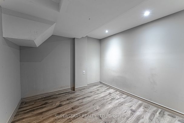 For Lease - 139 Woodfern Drive Unit# Basement Bedroom 1, Toronto, Ontario - Photo 1