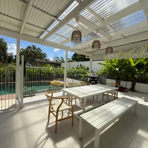 Stafford Heights - Photo 2