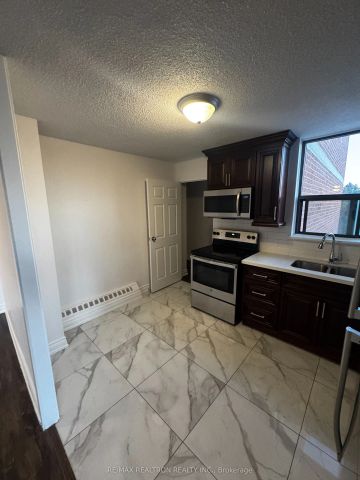 100 Wingarden Court #315 - Photo 3